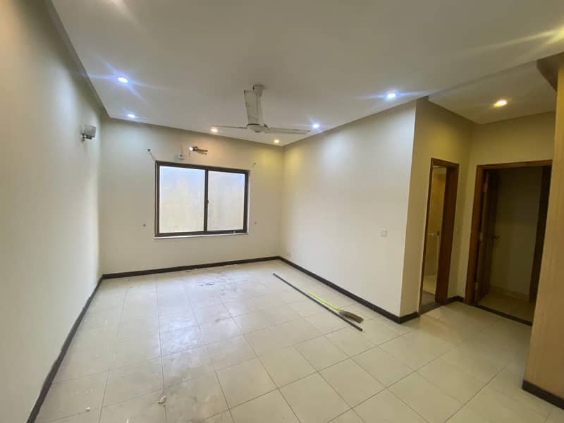 10 Marla 3 Bed Ground Floor Apartment For Rent Divine Garden Lahore Cantt 18