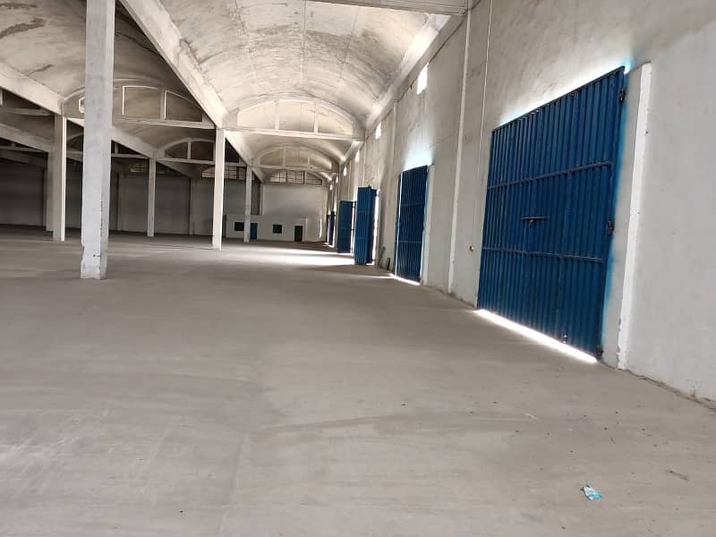 60000 Sqft Proper Warehouse Ready To Move Available For Multinational companies 6