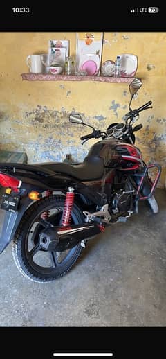 Honda 150 cbf used nd black colour