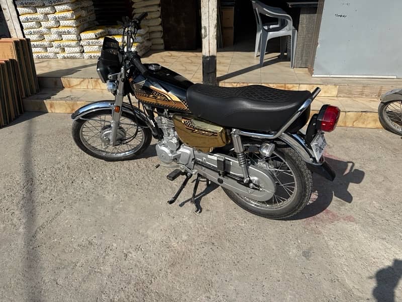 Honda 125 Speacial Edition 2