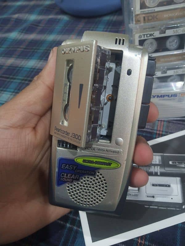 Olympus J300 Audio/Voice Recorder 8