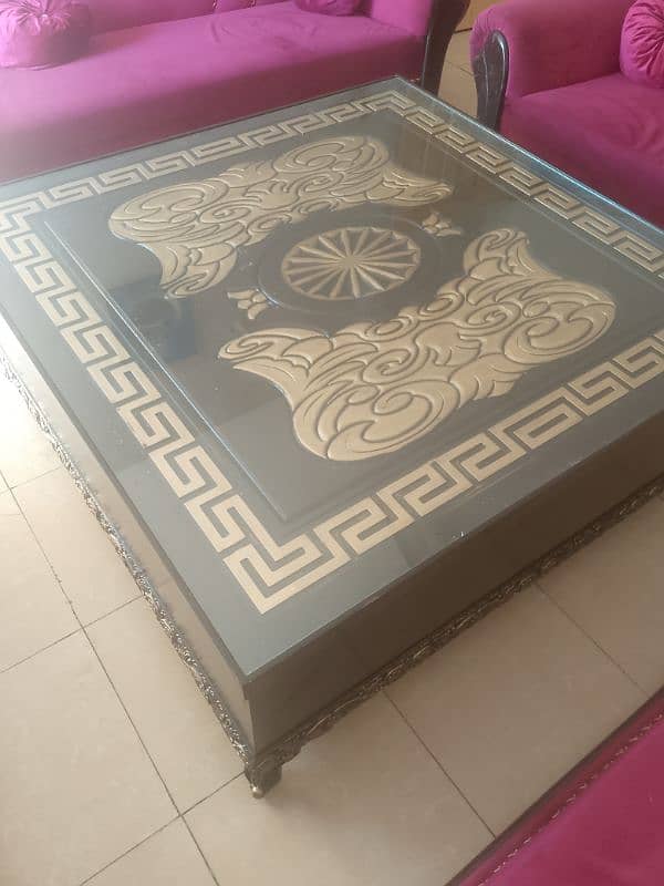 6-Month Old Drawing Room Table for Sale! 1