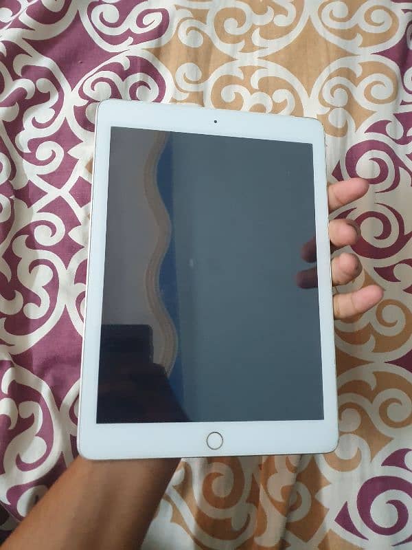 Ipad 6th Generation All Ok Urgent Sell 1