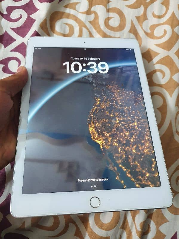 Ipad 6th Generation All Ok Urgent Sell 5