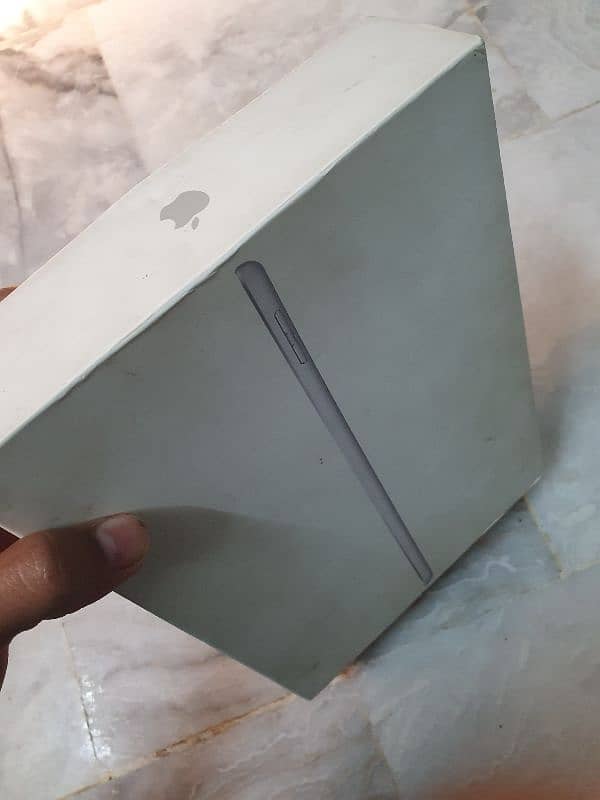 Ipad 6th Generation All Ok Urgent Sell 7