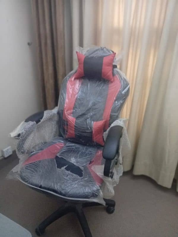 GAMING CHAIRS 2