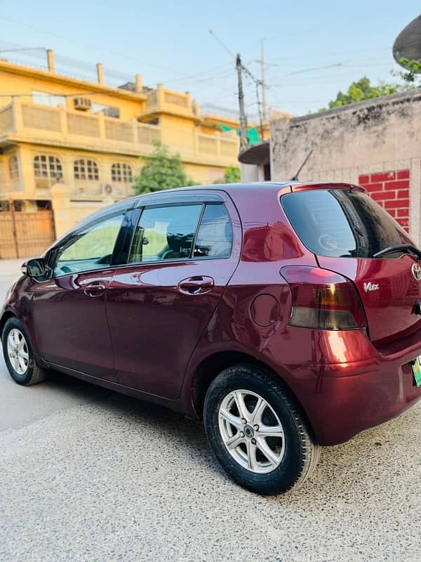 Toyota Vitz 2013 5