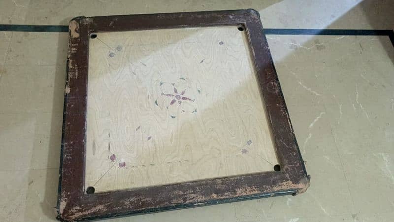 carrom board in only 10k 5