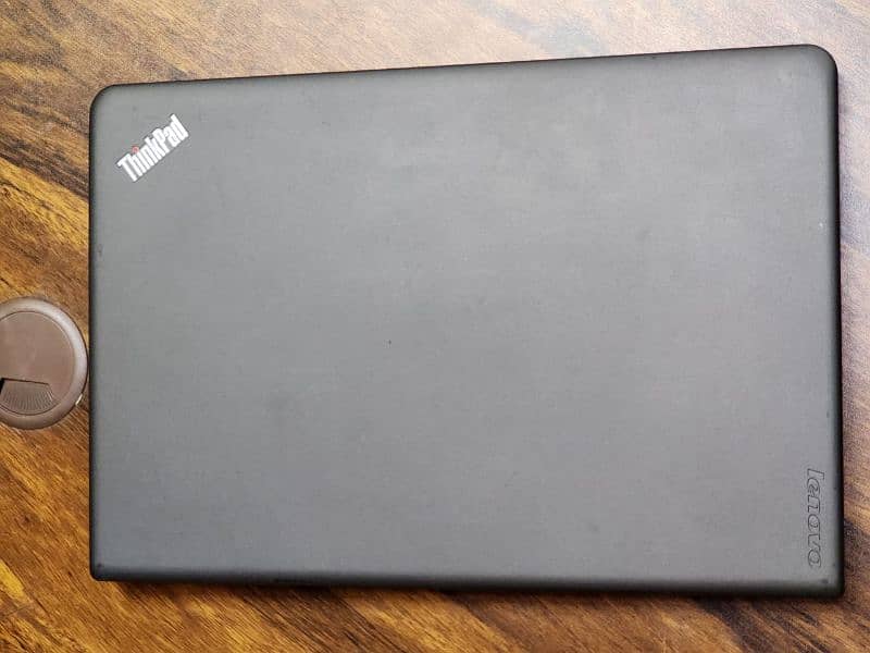 Lenovo thinkpad e560 laptop core i5 6th generation 2