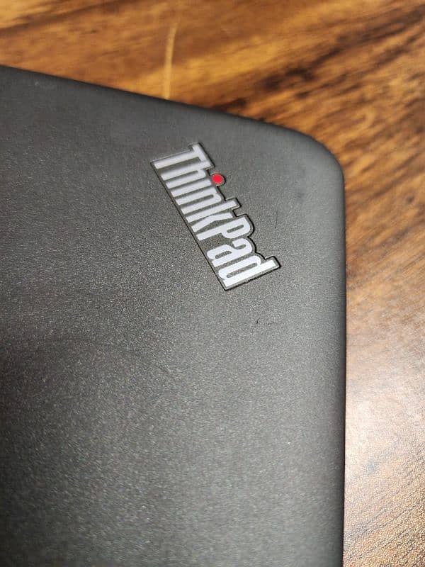 Lenovo thinkpad e560 laptop core i5 6th generation 5