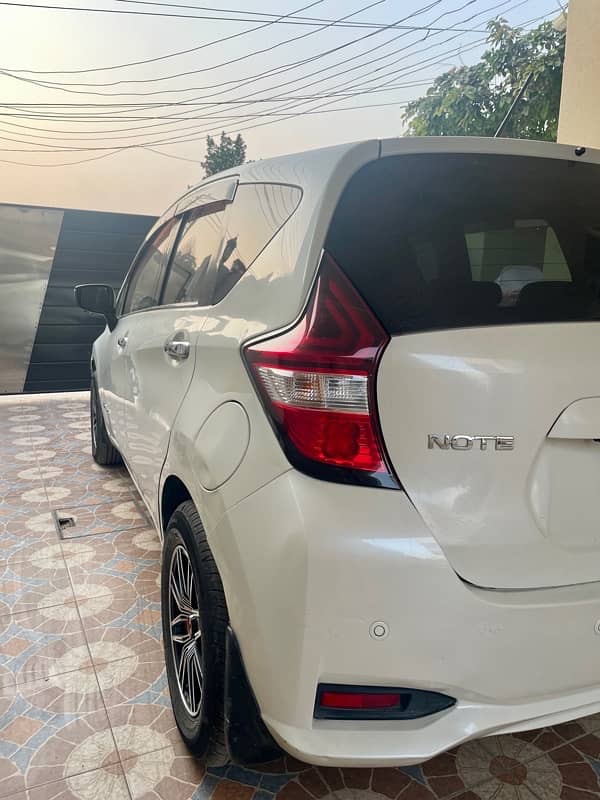 Nissan Note E Power 2018 4