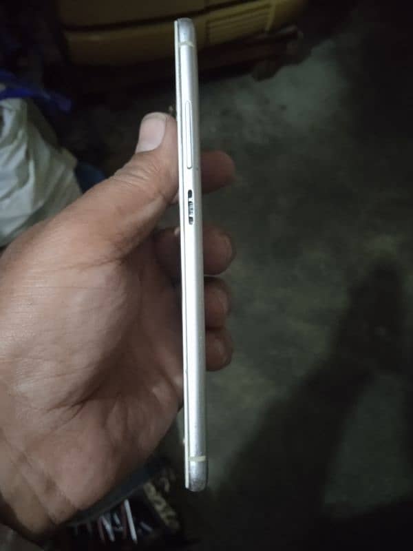 vivo x7plus Whatsapp 03212980268 3