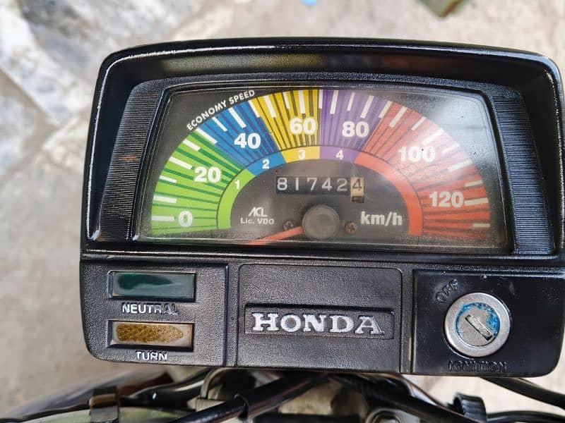 Honda cd 70 2005 11