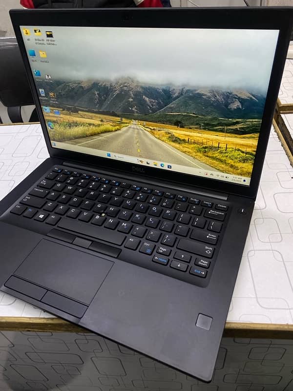 Dell Latitude 7490 (i7 8th Gen) (16/256) 1