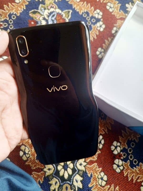 vivo Y85 (4/64)* face id finger lock and complete Box 4