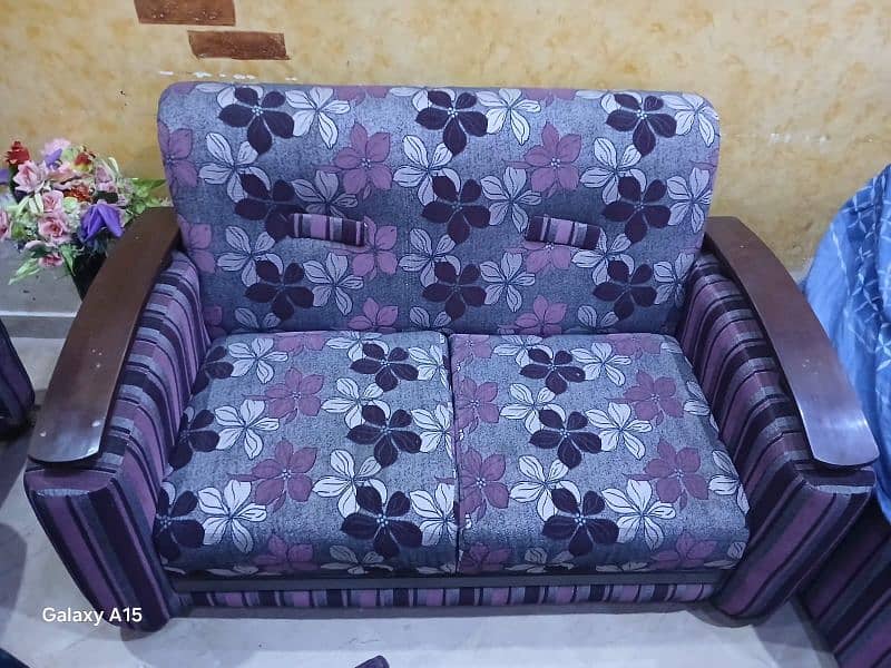 7 seater Sofa set in good condition 3