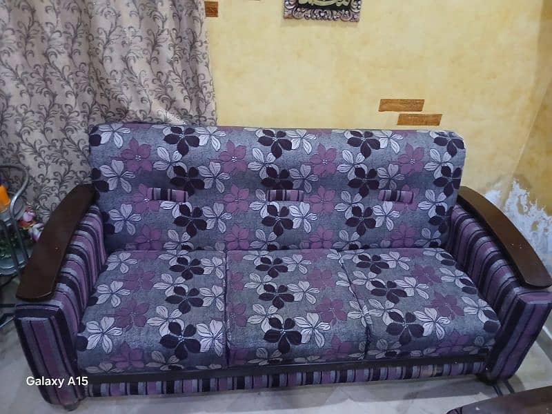 7 seater Sofa set in good condition 4