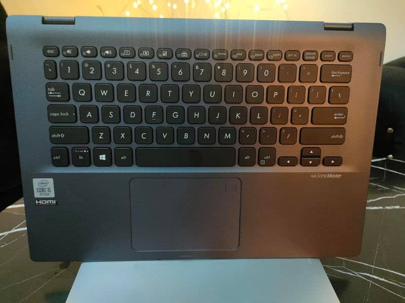 Asus laptop 1