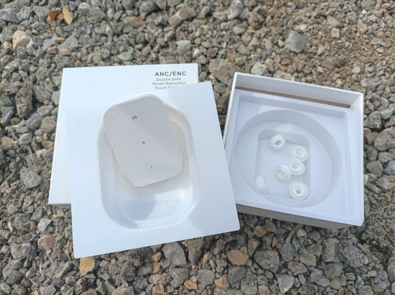 High Quality Earbuds Touch Display Perfect Sound 8