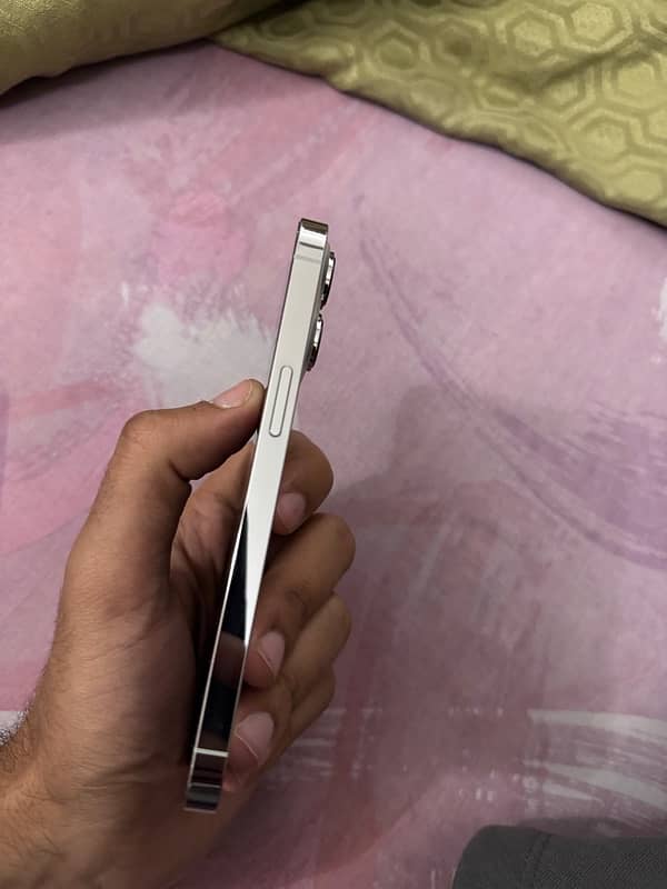 Iphone 13 pro 256 factory unlock (hk) 3