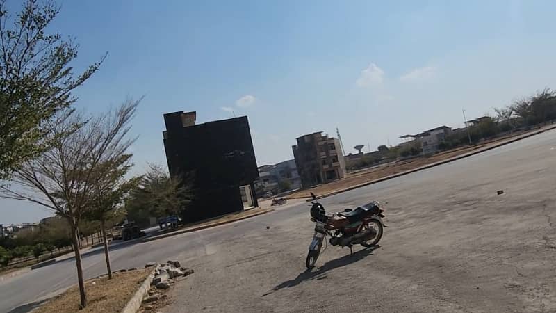 5 Marla Back Open Plot Solid Land Lake View Bahria Town Phase 8 Rawalpindi 12