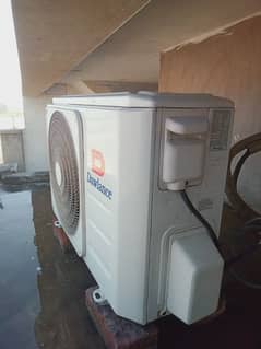 1 ton dawlance DC Inverter A c