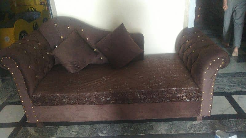 new Dewan three seater with 2 cushion with big glass table 2