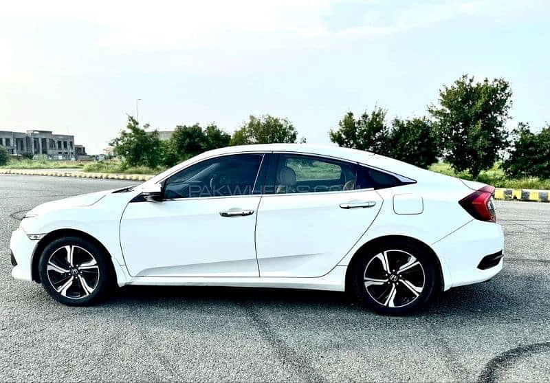 Honda Civic Turbo 1.5 2016 3