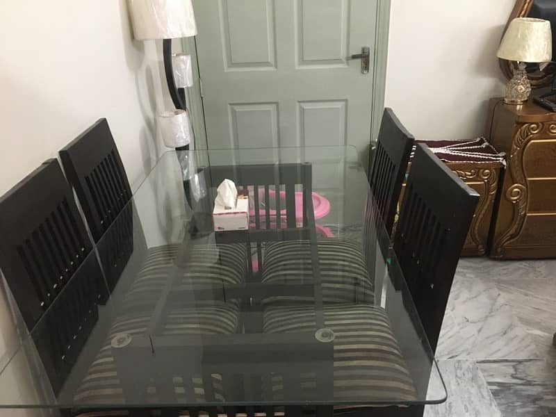 Dining table with 6 chairs glass top 3