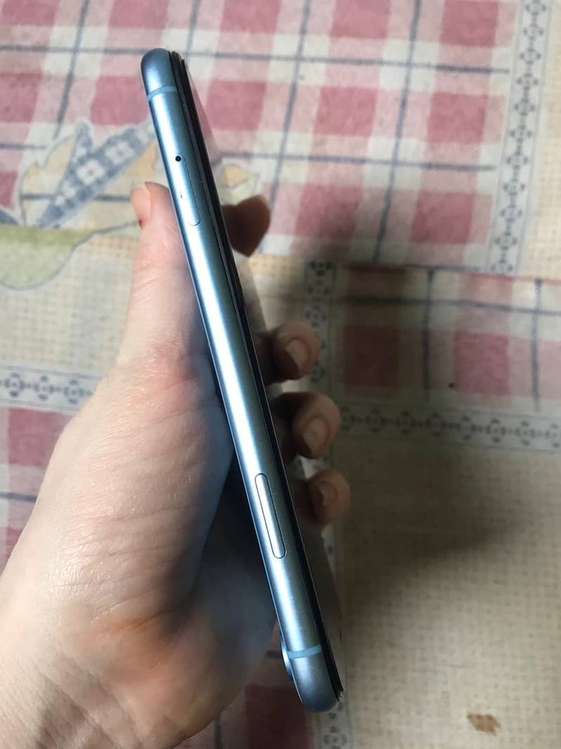 iPhone XR 64gb non PTA 6