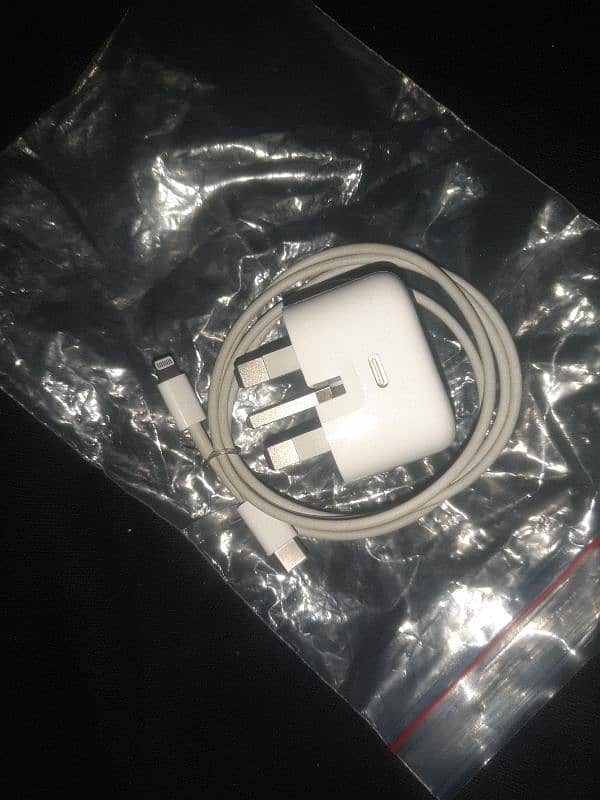 Apple original charger with cable 2