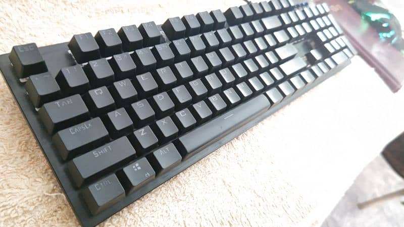 Gaming Keyboard Gk100F 0