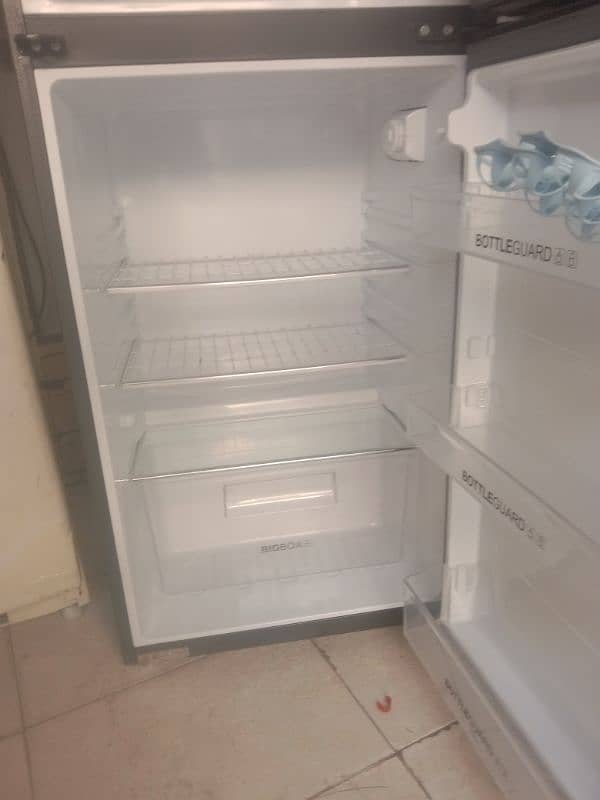 haier fridge 2