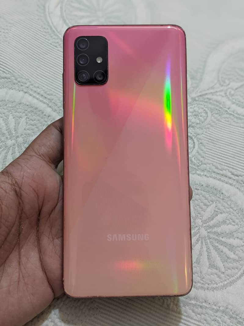 Samsung Galaxy A51 0