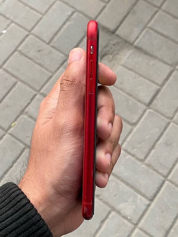 IPHONE  XR PTA approved 64 gb 1