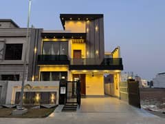 10 MARLA BRAND NEW DOUBLE STORY HOUSE AVAILABLE FOR SALE, IN CITI HOUSING GUJRANWALA