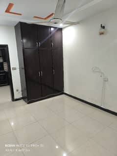 2 Bedroom & 2 Bathrooms & D Tv Lounge & Kitchen Ground Portion Available For Rent In G10