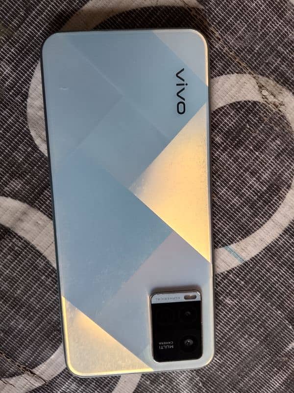 Vivo y21 3