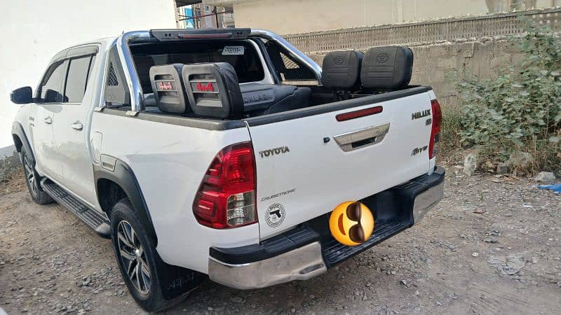 Toyota Hilux 2020 V 2.8 1