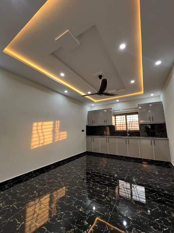 1 Kanal Luxurious House for Sale in DD Block, Citi Housing Jhelum 7