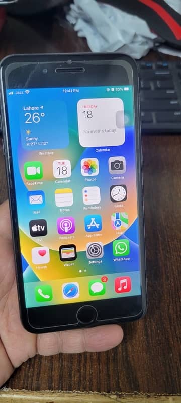 iphone 8 plus 64gb pta approved 1