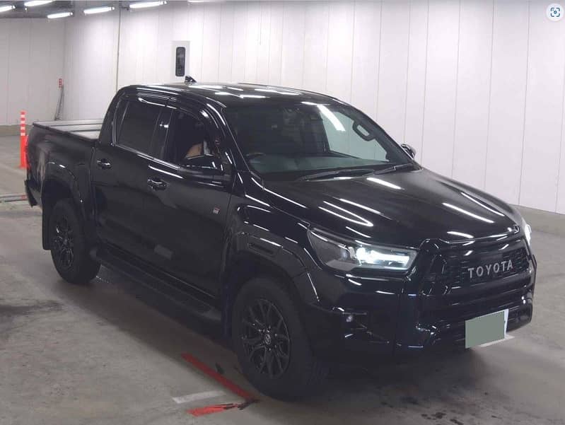 Toyota Hilux 2021 Z-GR sports 1