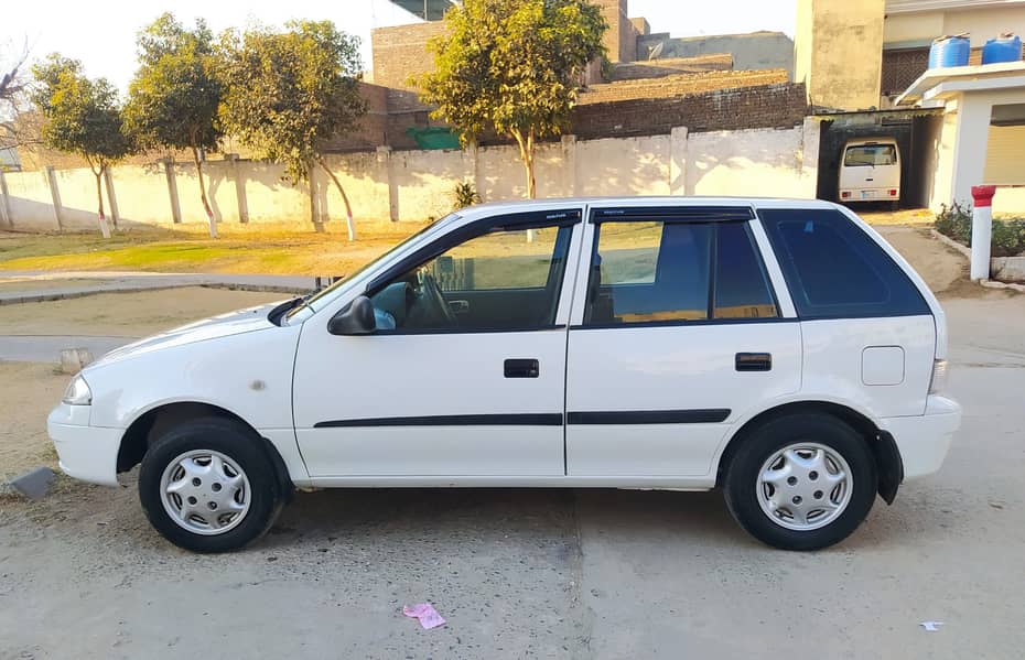 Suzuki Cultus VXR 2013 Euro II 2