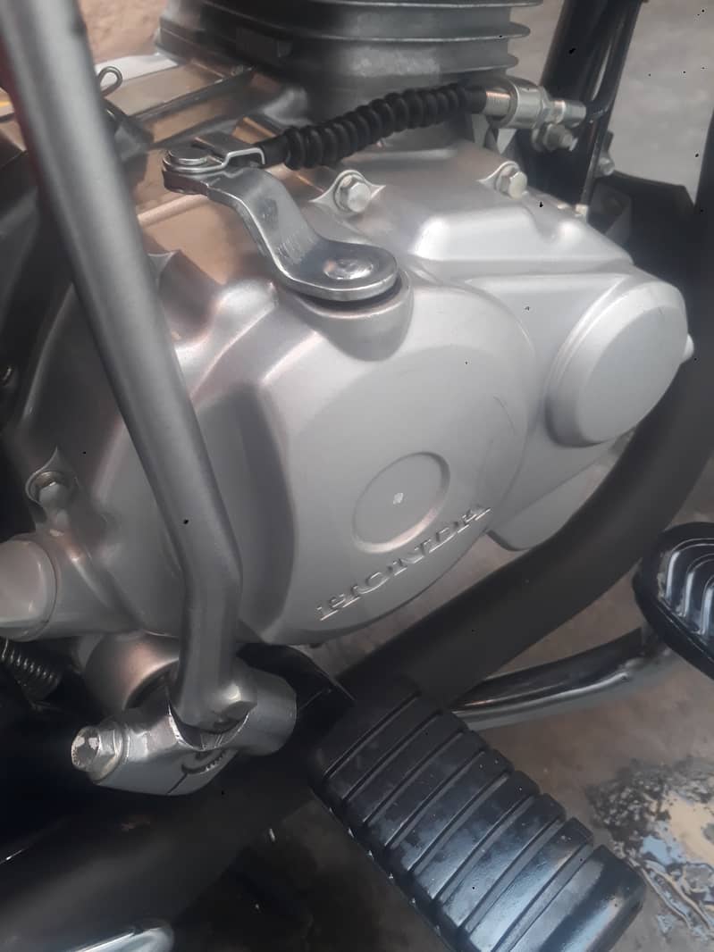 Honda CG 125 2024 6