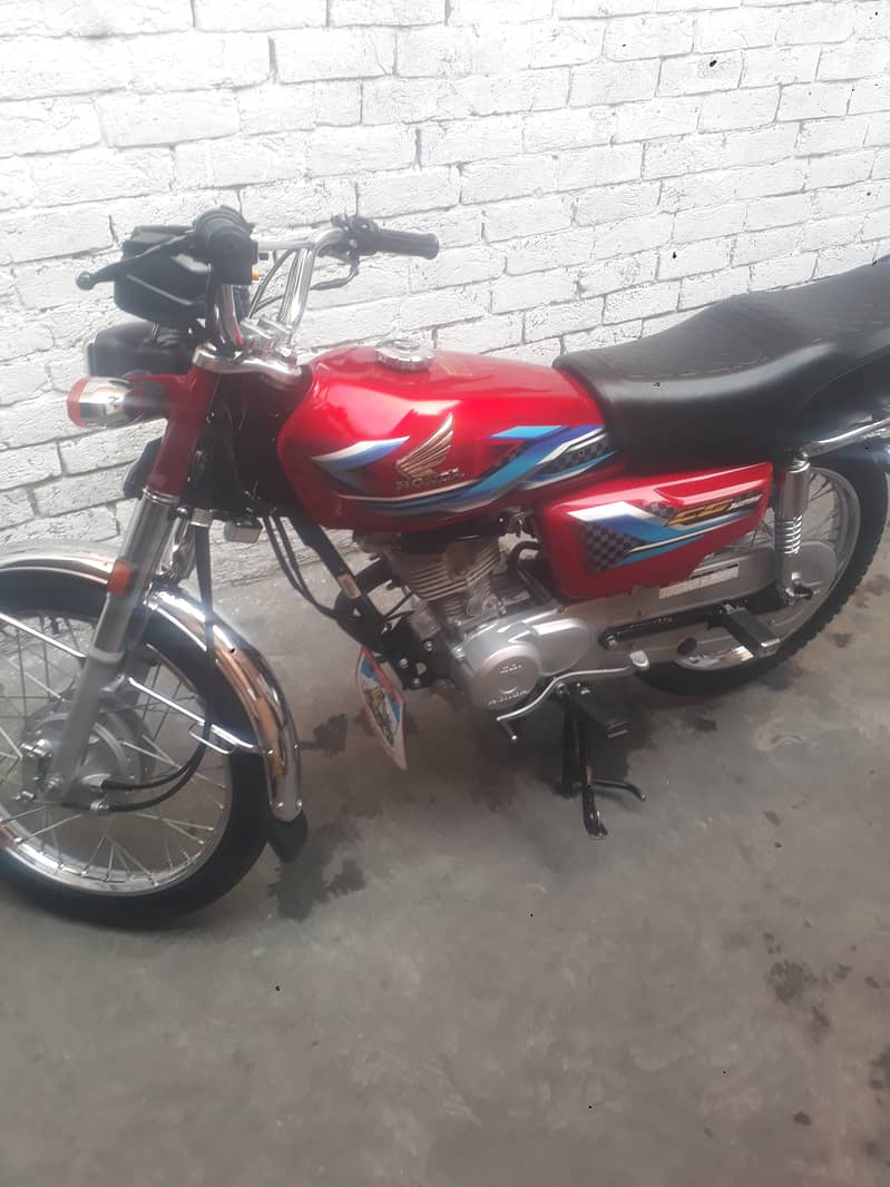 Honda CG 125 2024 17