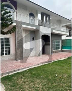 1 Kanal Full House Available For Rent In G-10