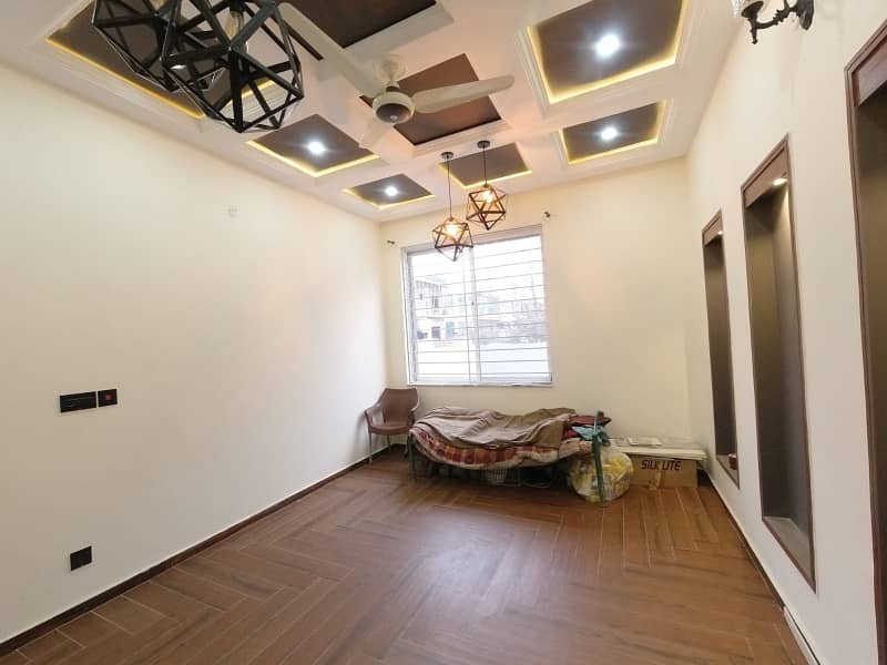 Double story new corner House real picture 2