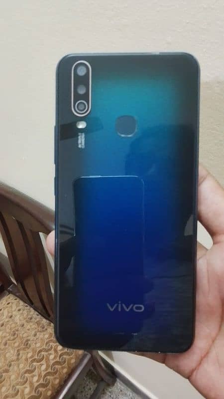 vivo y17 fingerprint (8/256) gb home used phone 1