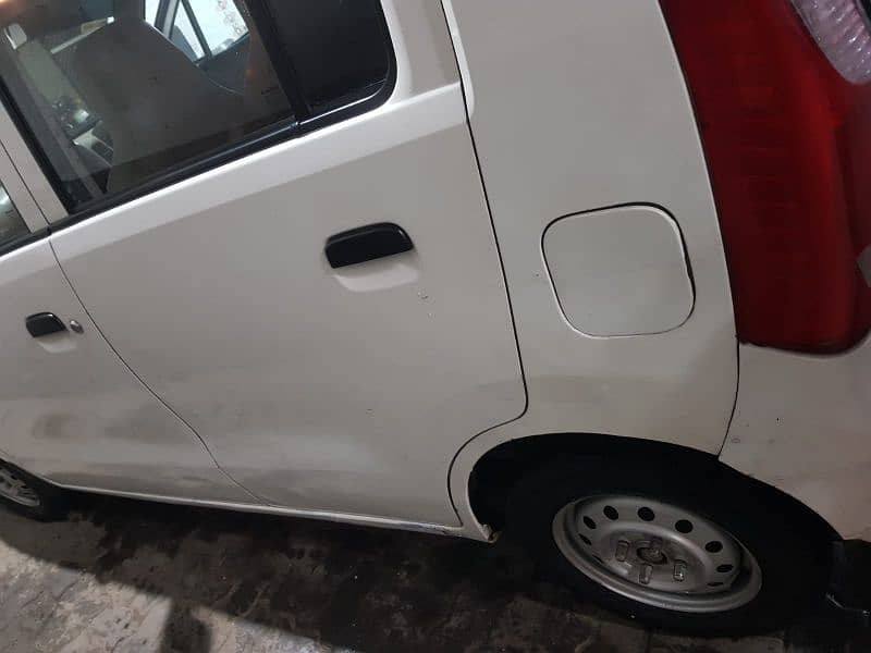 Suzuki Wagon R 2019 3