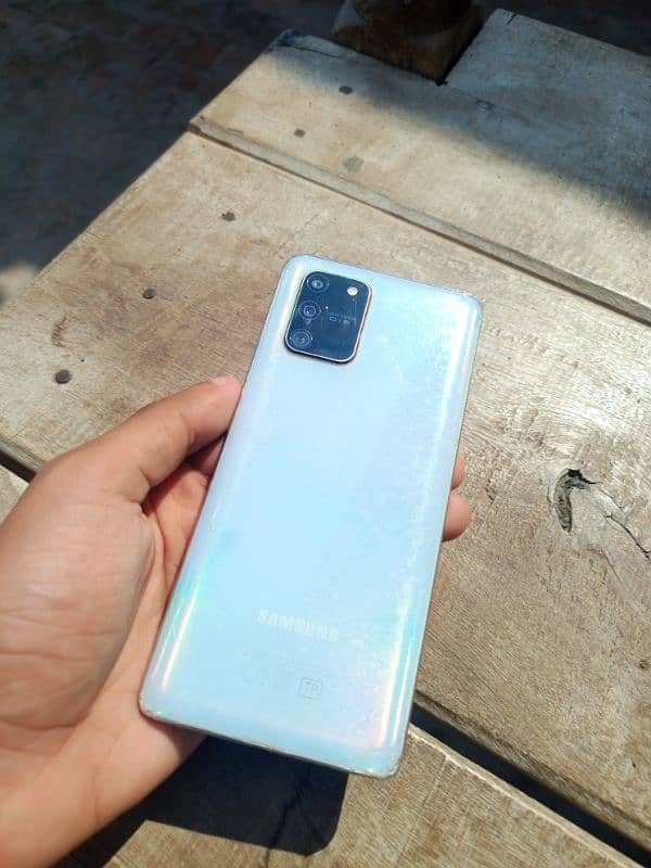 Samsung s10lite 3